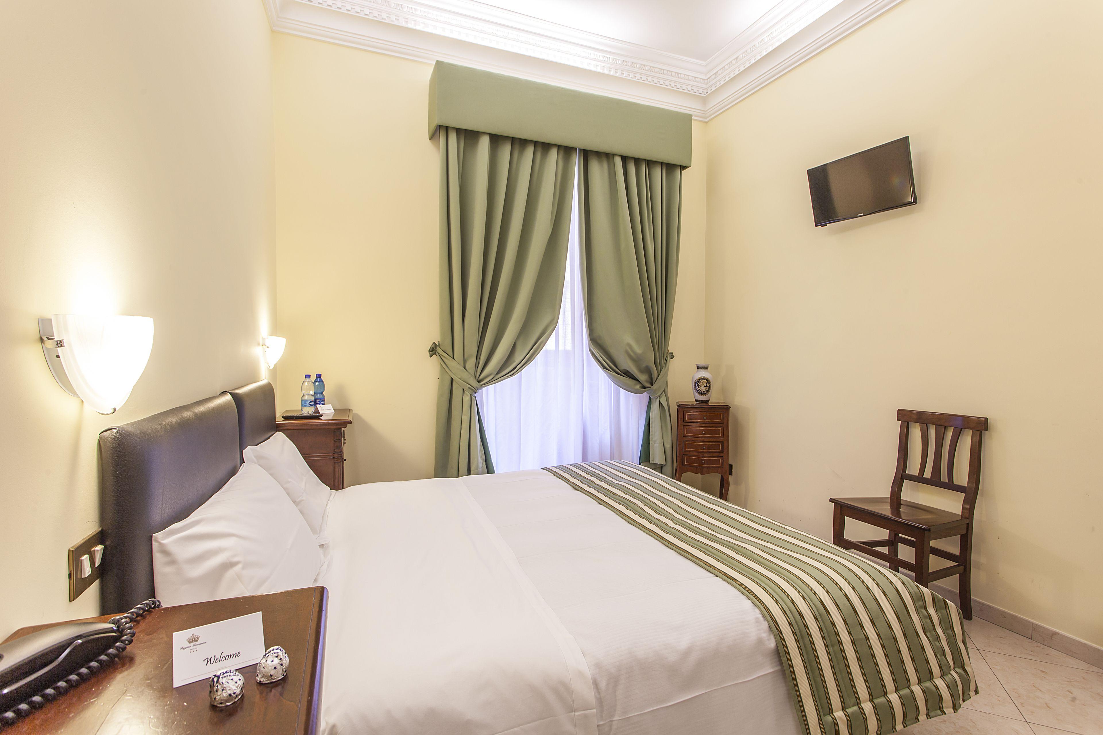 Hotel Regina Giovanna — Foto 1